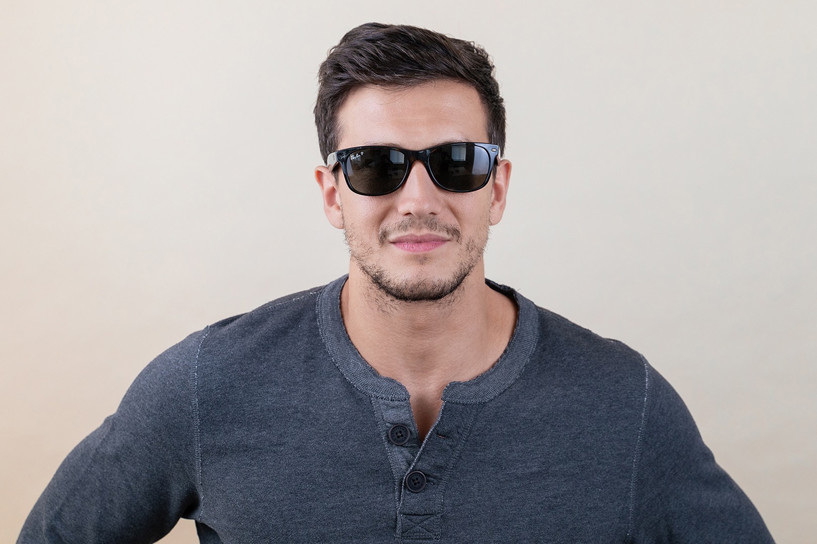 Ray Ban New Wayfarer RB2132 902 58 Sonnenbrillen Lentiamo