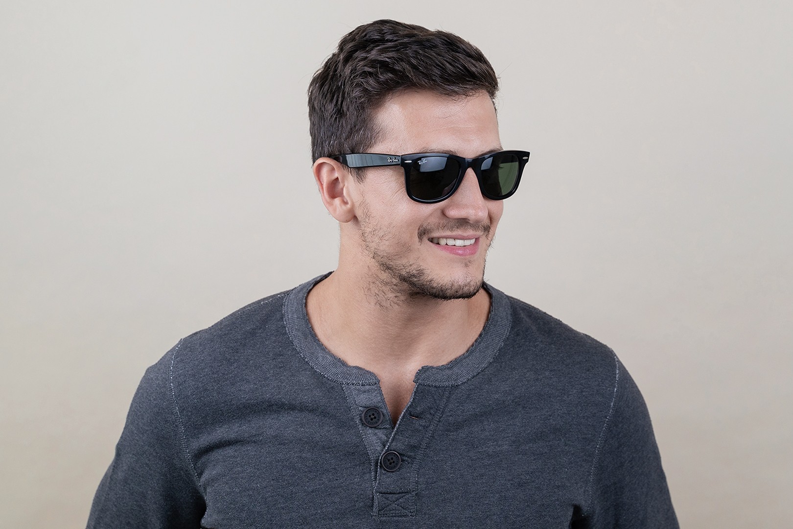 Ray Ban Wayfarer RB4340 601 50 Sonnenbrillen Lentiamo